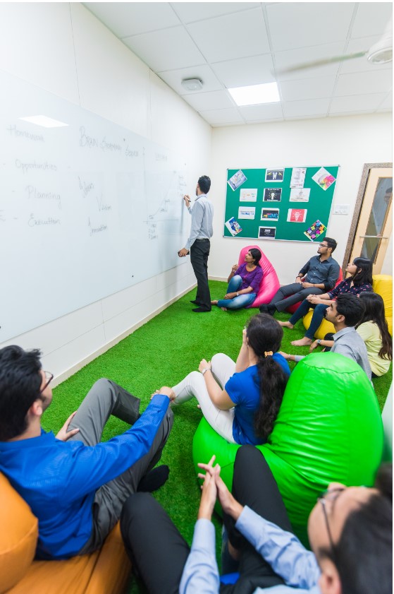 N. L. Dalmia Institute of Management Studies and Research Others(3)