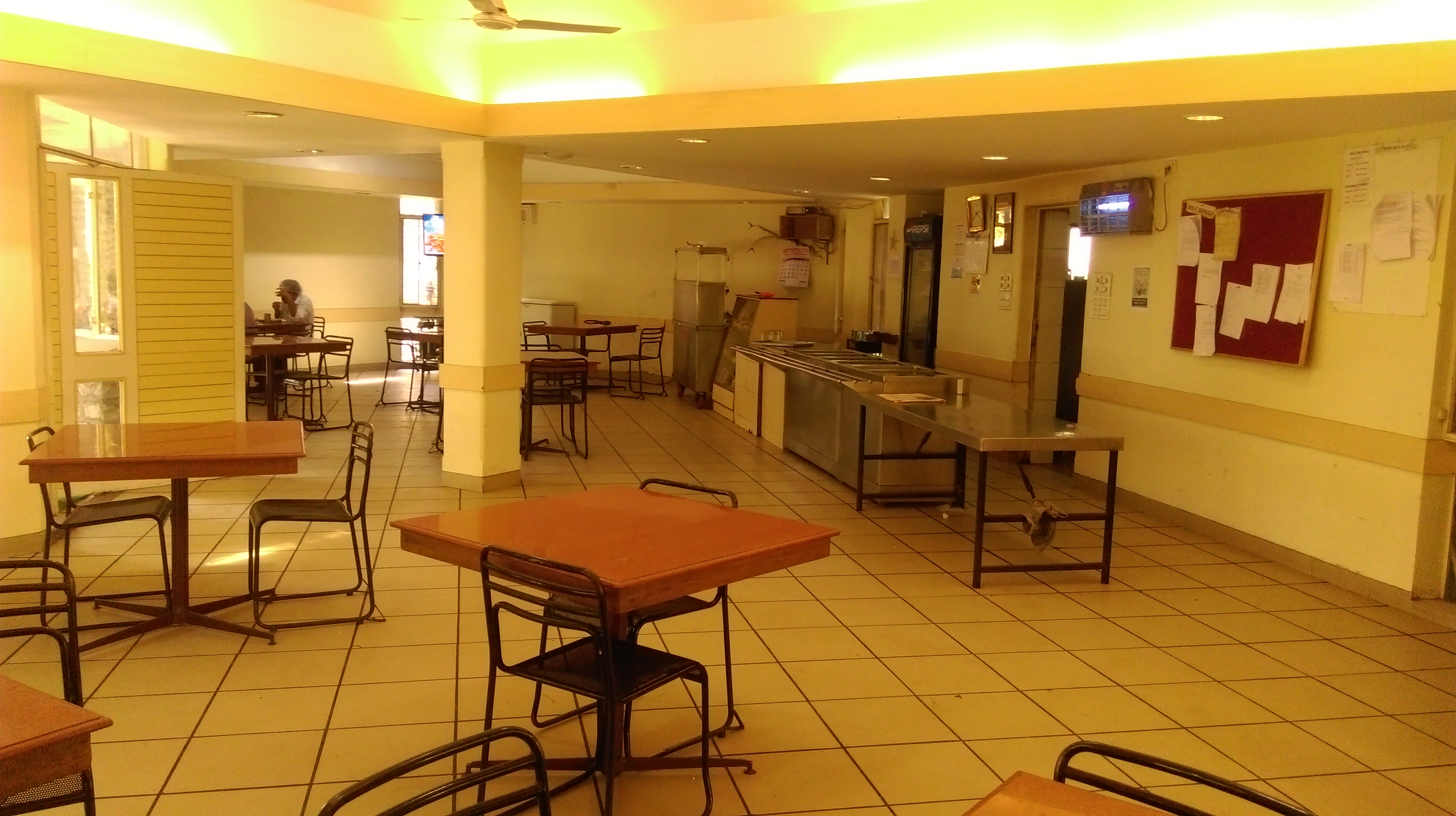 NIBM Pune Cafeteria / Mess