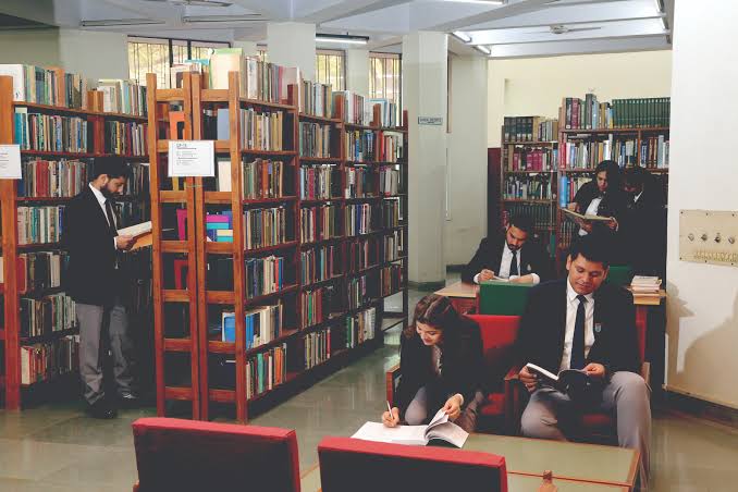 NIBM Pune Library(2)