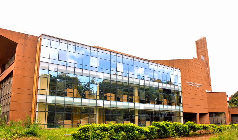 NLSIU Bangalore Library(4)