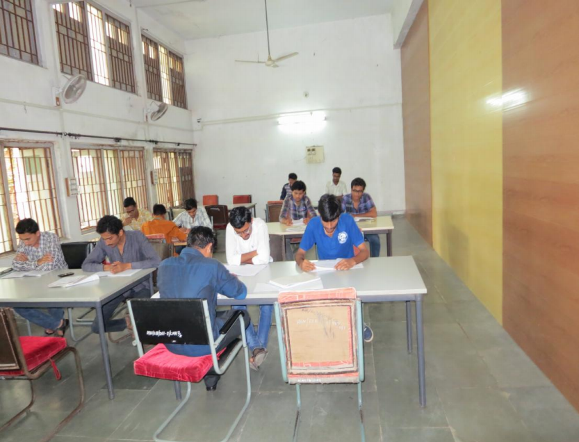 Navsari Agricultural University Reading Room
