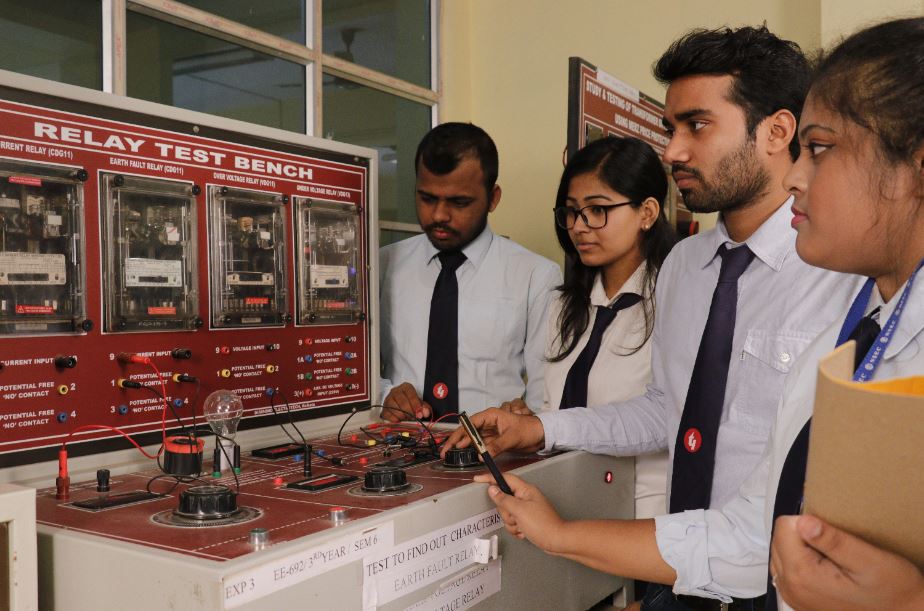 Netaji Subhash Engineering College Labs(2)