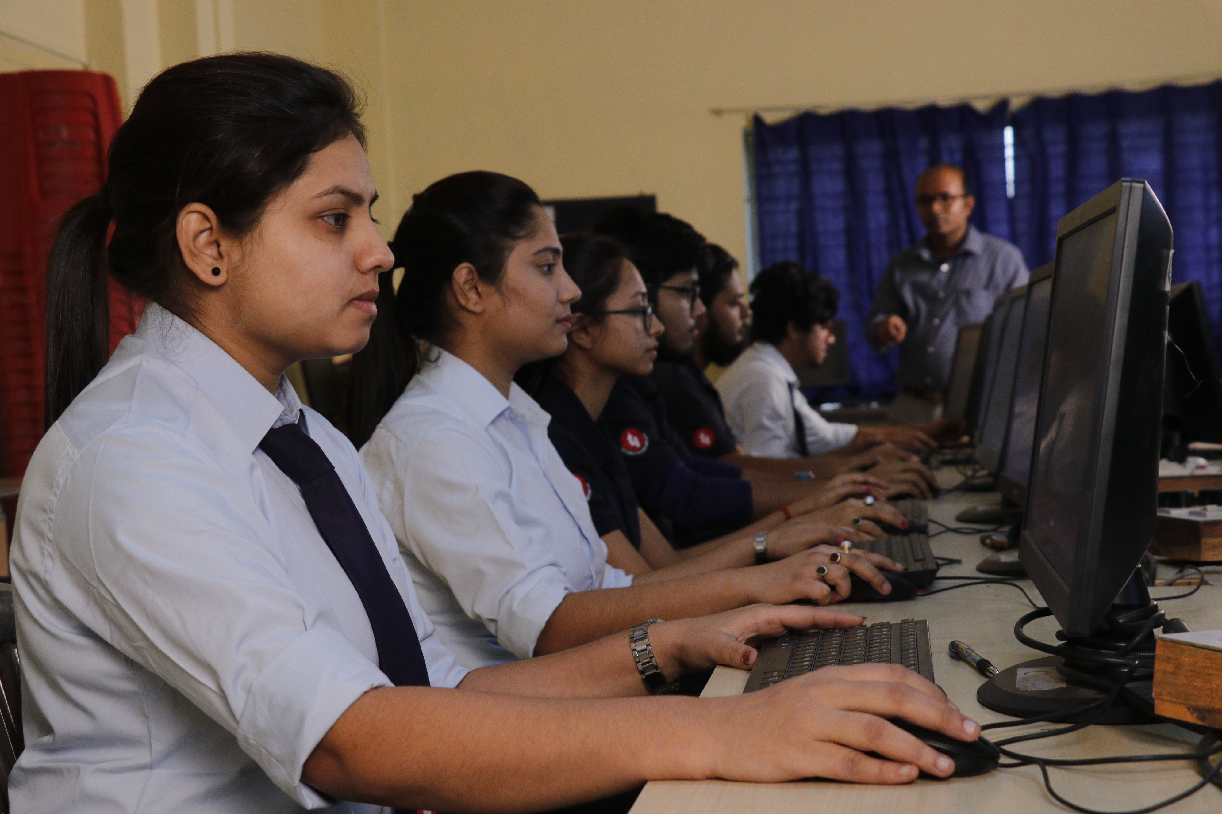 Netaji Subhash Engineering College Labs(6)