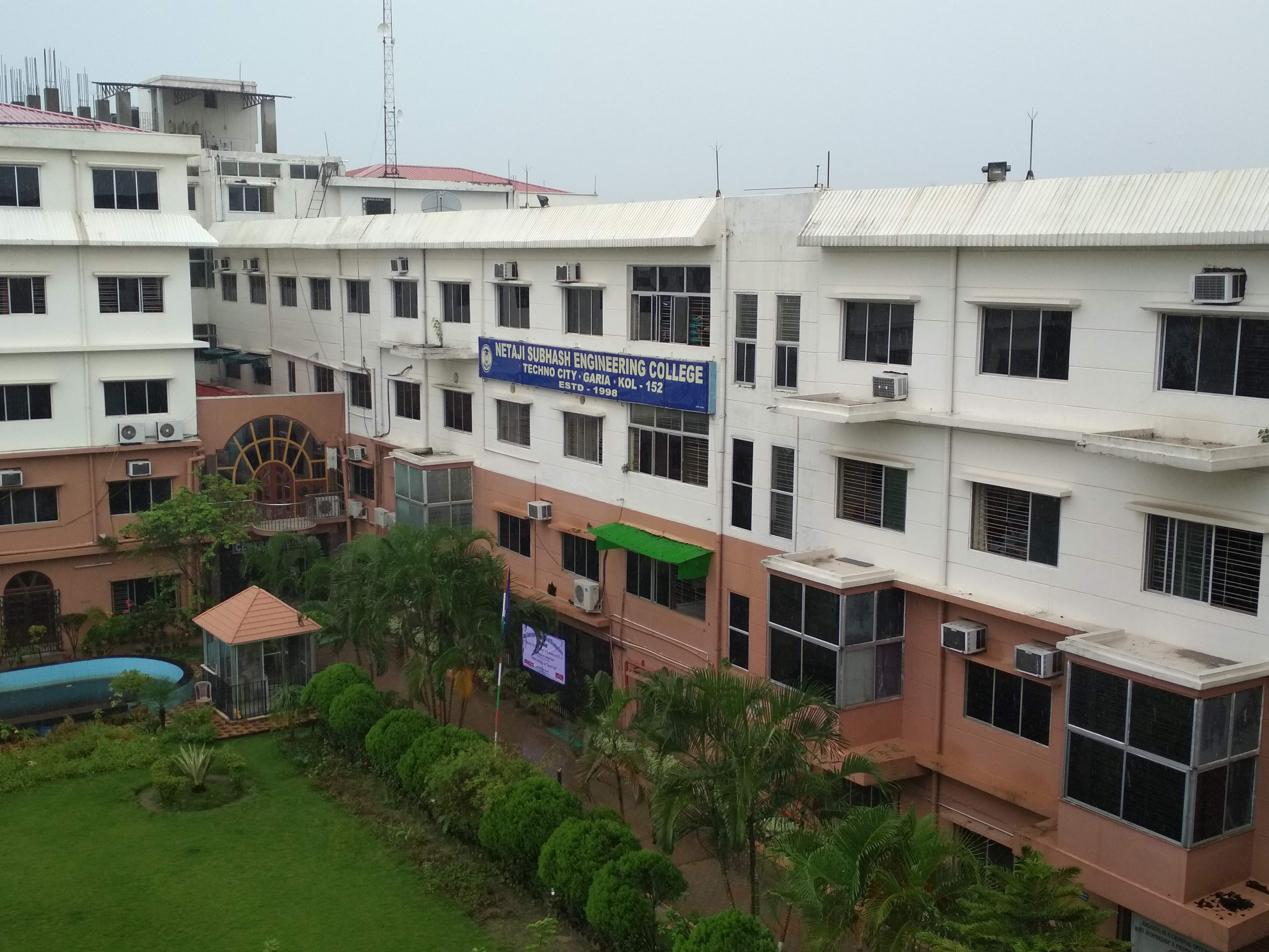 Netaji Subhash Engineering College Campus Building(3)