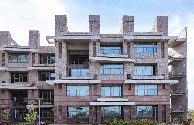 NAMTECH Campus Building