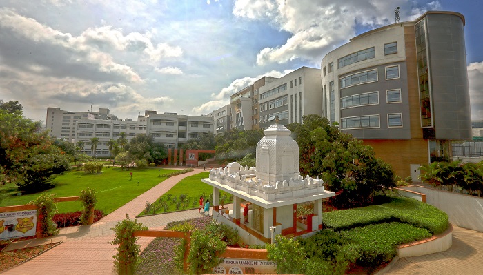 NHCE Bangalore Campus View(1)