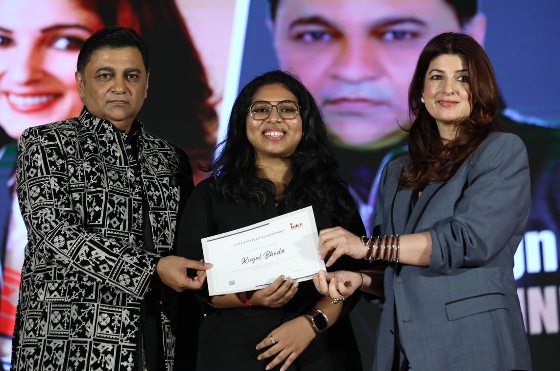 NIF Pune Kothrud Celebrity Visit(8)