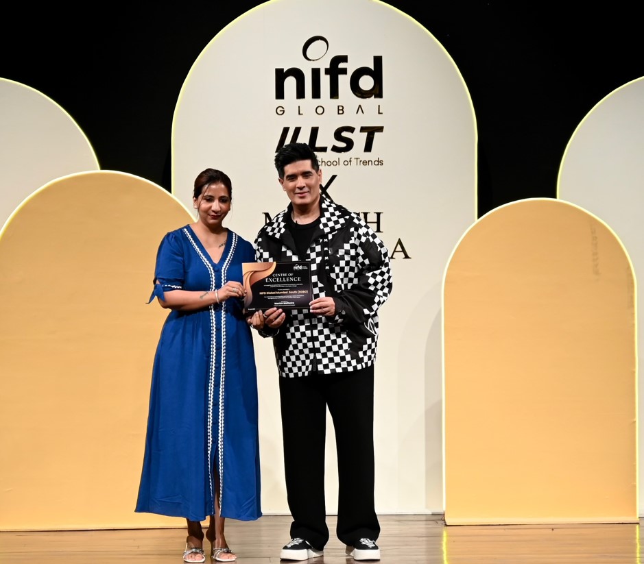 NIF Pune Kothrud Celebrity Visit(14)