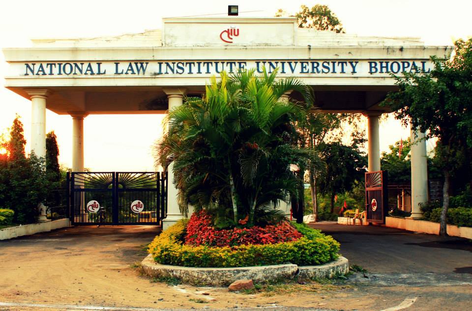NLIU Bhopal Entrance(2)
