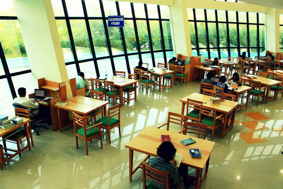 NLIU Bhopal Reading Room