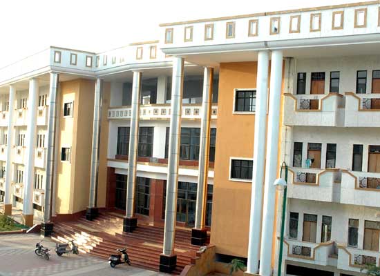 RMLNLU Hostel Building(1)
