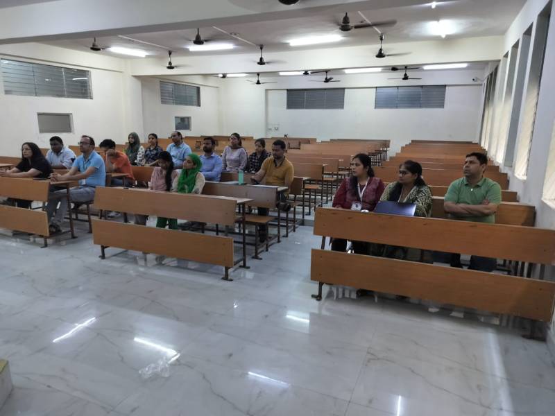 NIET Gr Noida Classroom(1)
