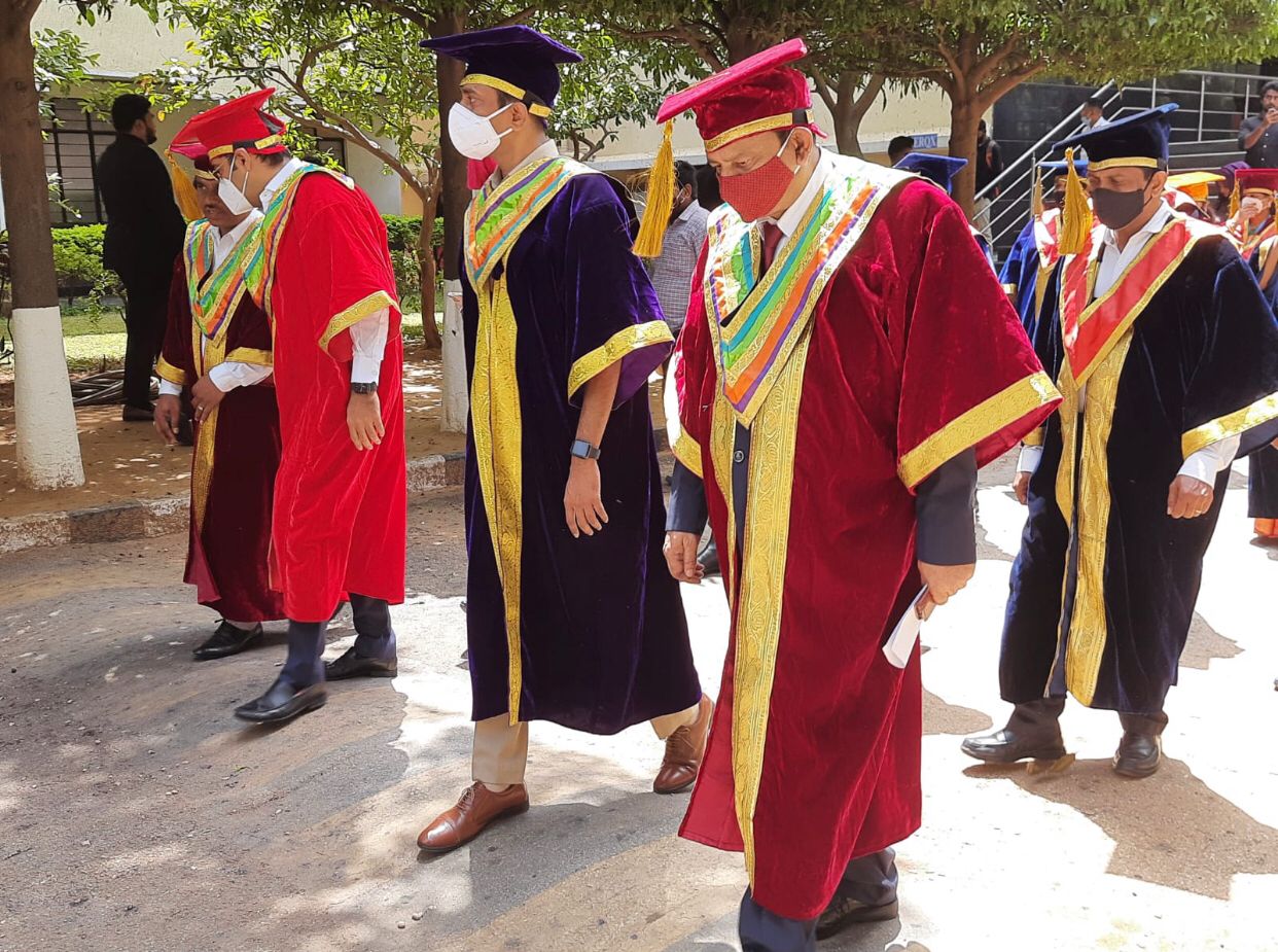 One School of Business Convocation(1)