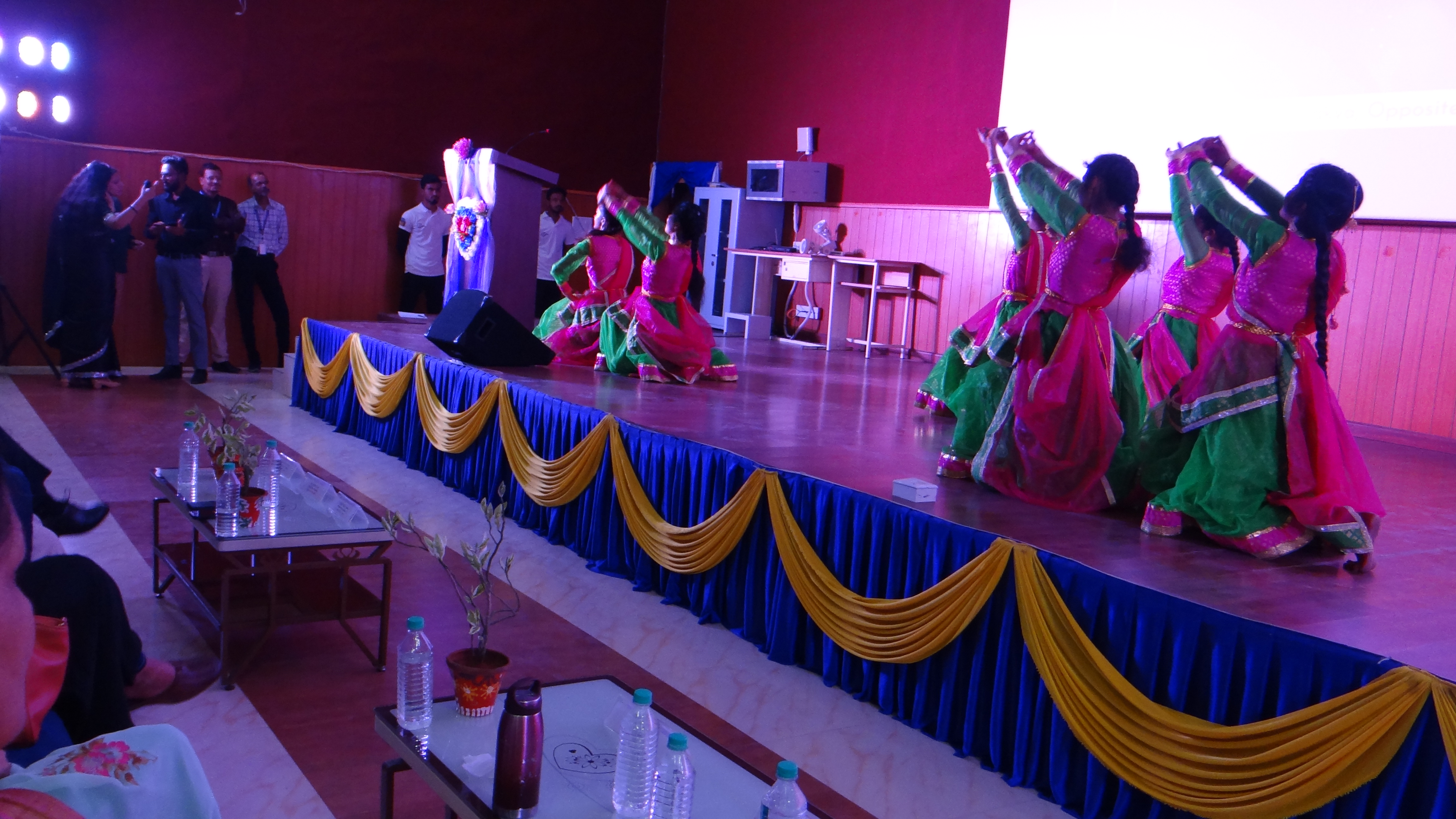 Oriental University Fest(6)