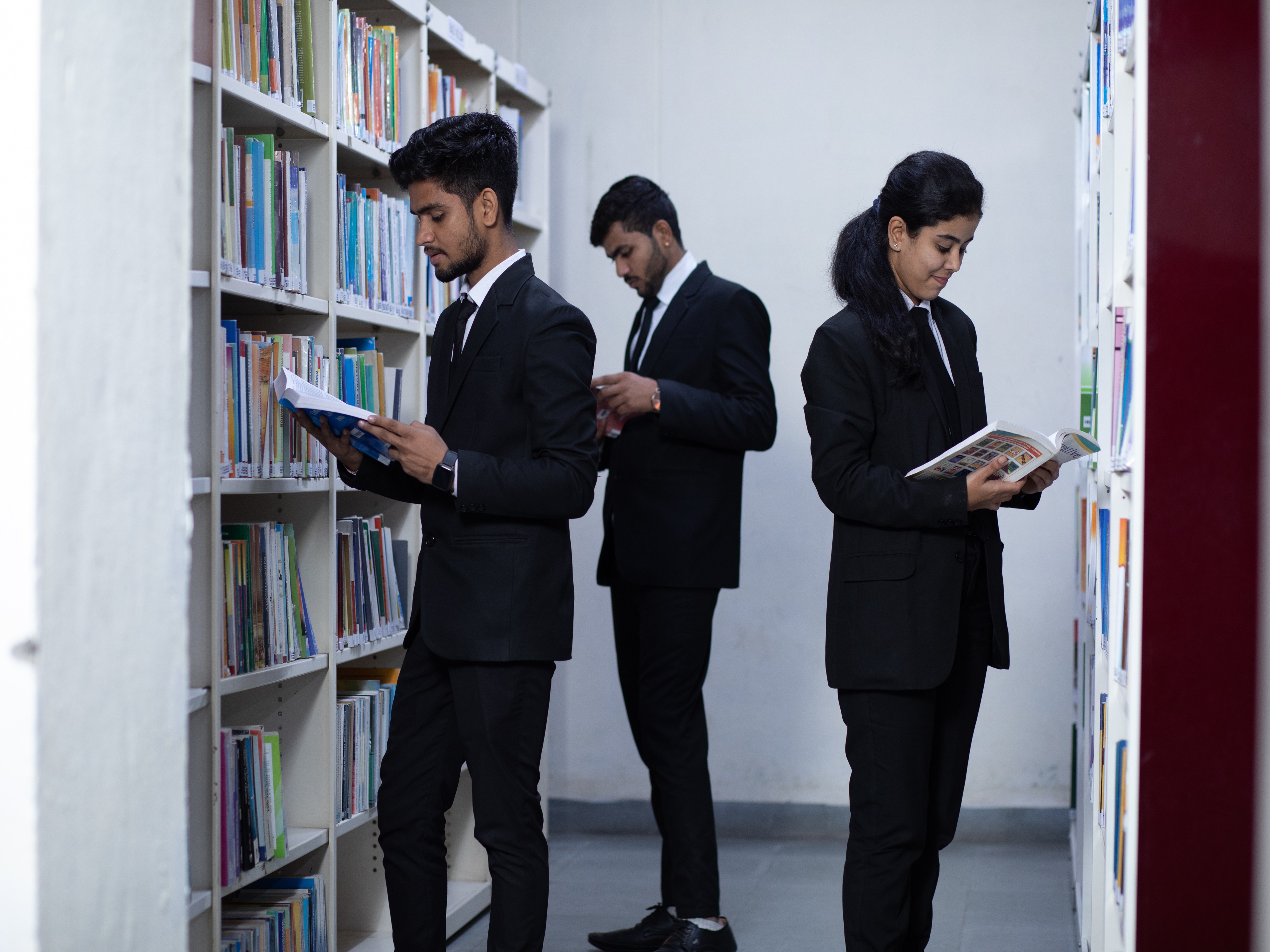 Oriental University Library(3)