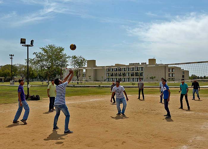 Pandit Deendayal Energy University (PDEU) Sports Facility(6)