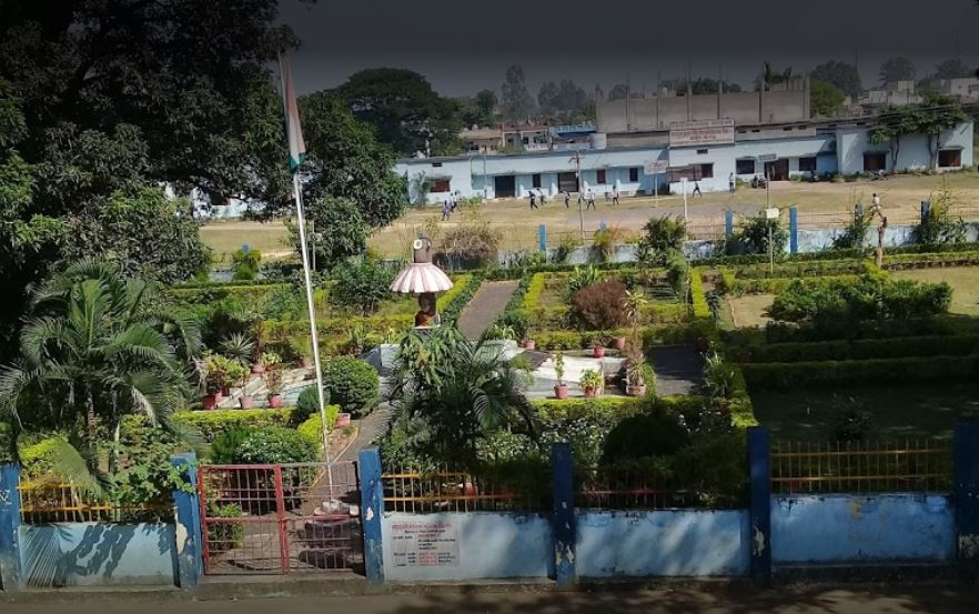Pandit S.N. Shukla University Campus View