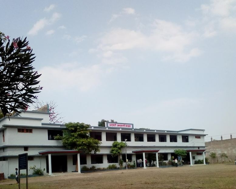 Pandit S.N. Shukla University Campus Building(2)