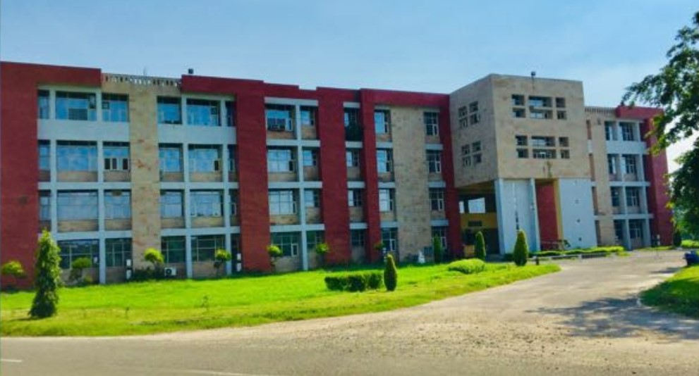 Panjab University Campus Building(3)
