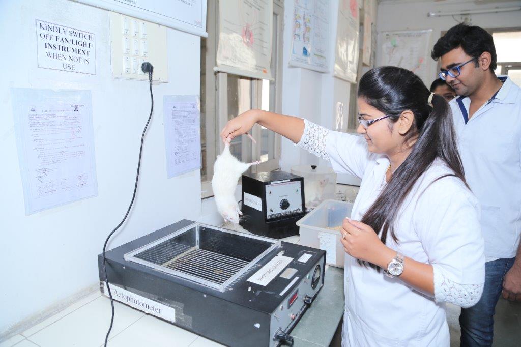 Parul University Labs(4)
