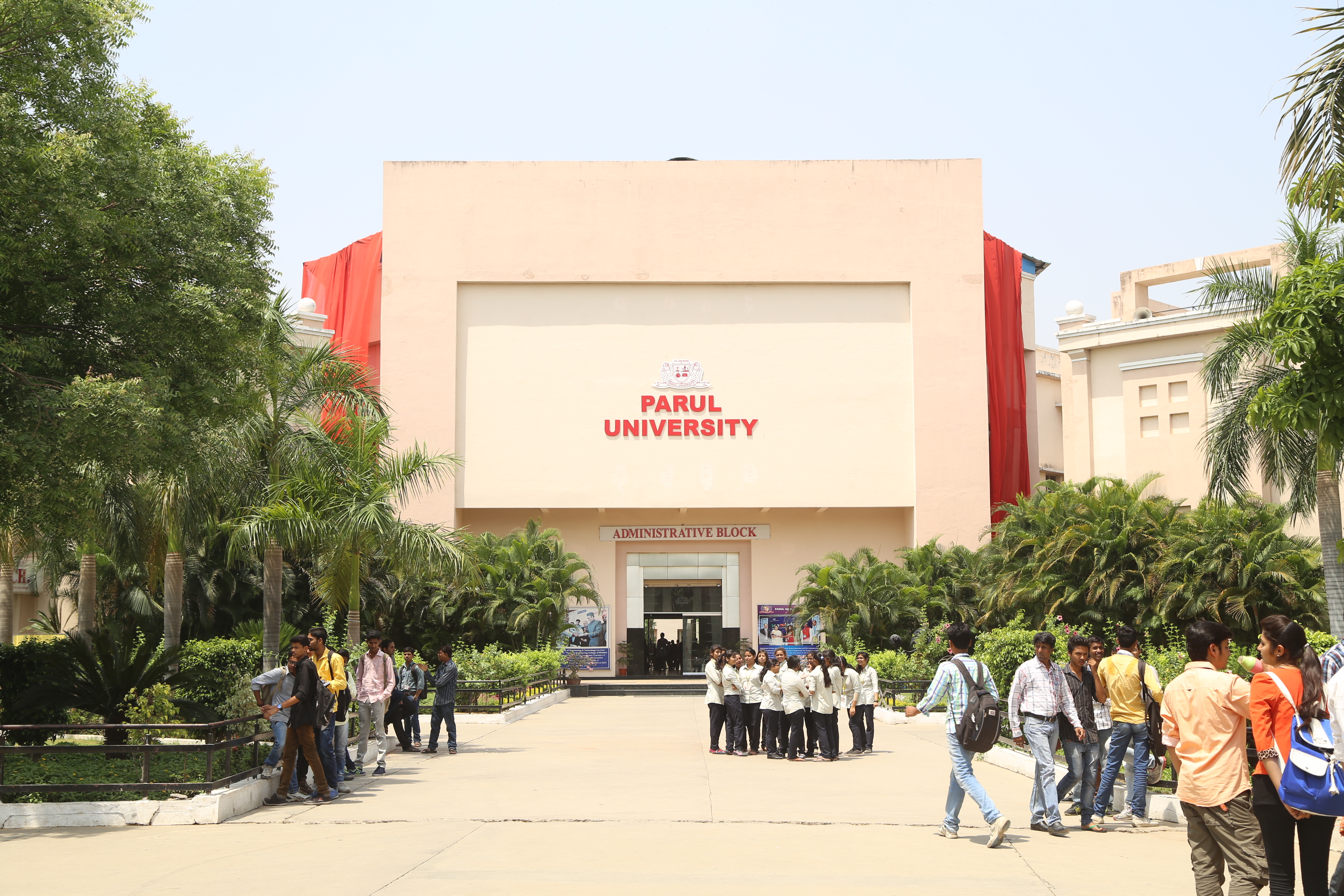 Parul University Campus Building(2)