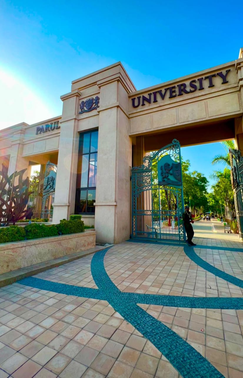 Parul University Entrance(2)