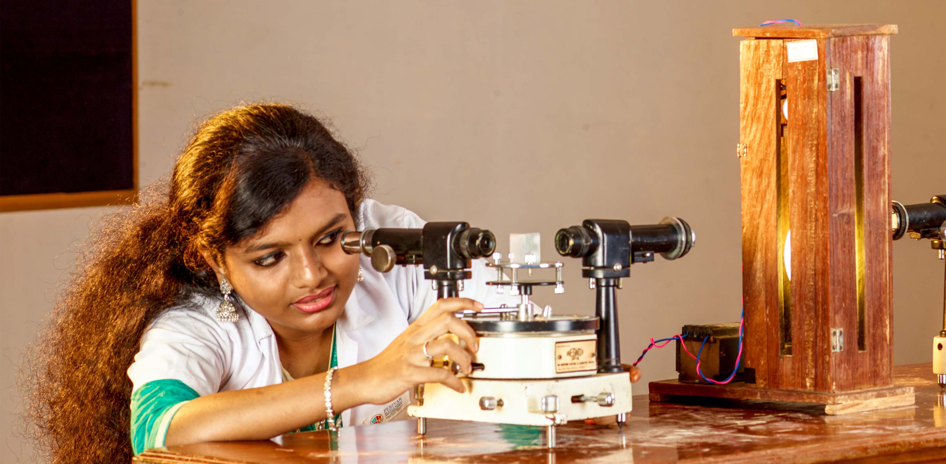 Periyar Maniammai University Labs(6)