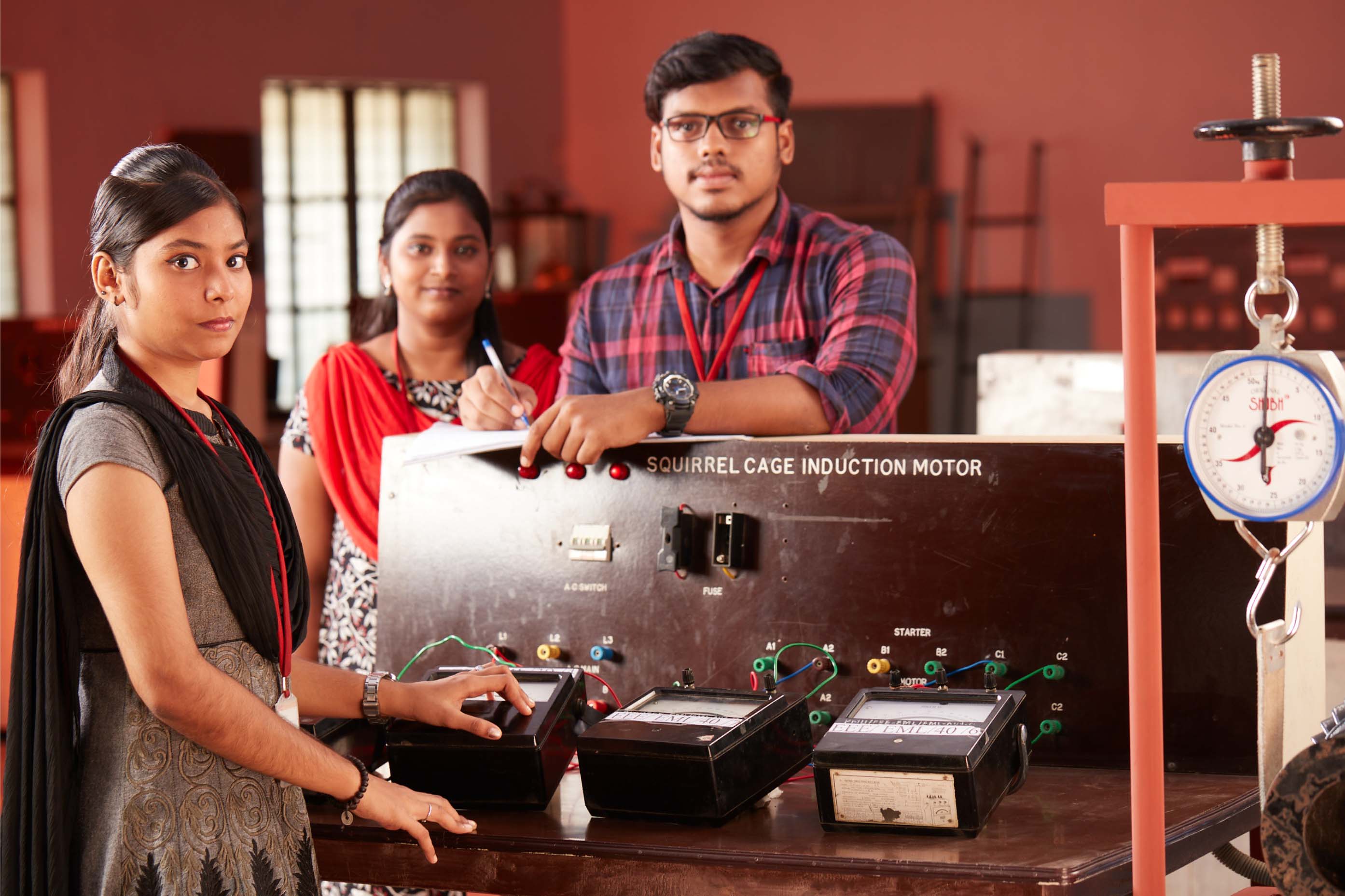 Periyar Maniammai University Labs(9)