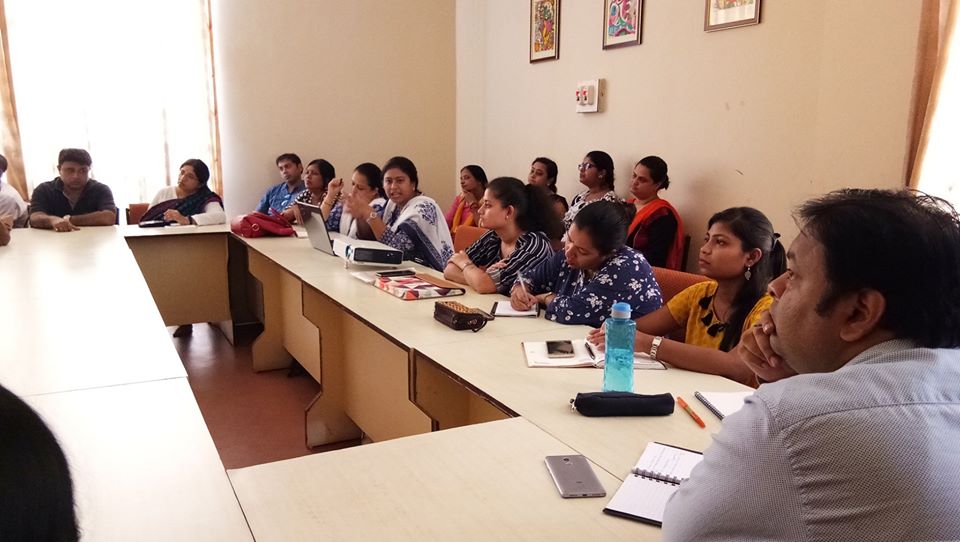 Piloo Mody College of Architecture Conference Room