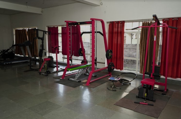 Praxis Business School Gymnasium