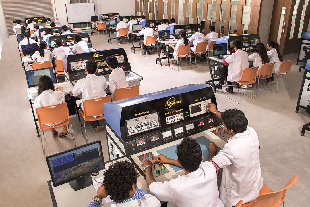 Presidency University Bangalore Labs(2)