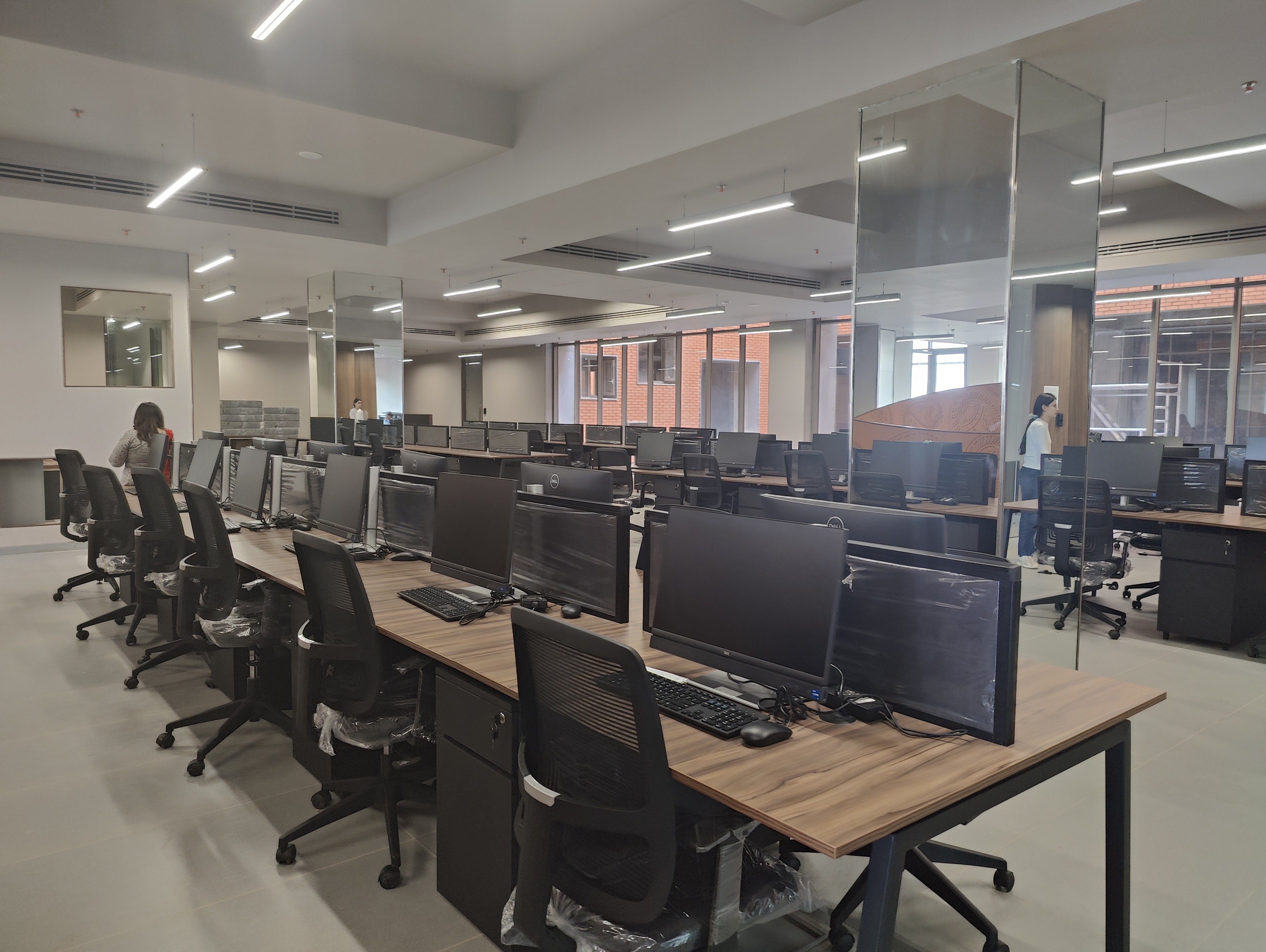 Prestige University Labs