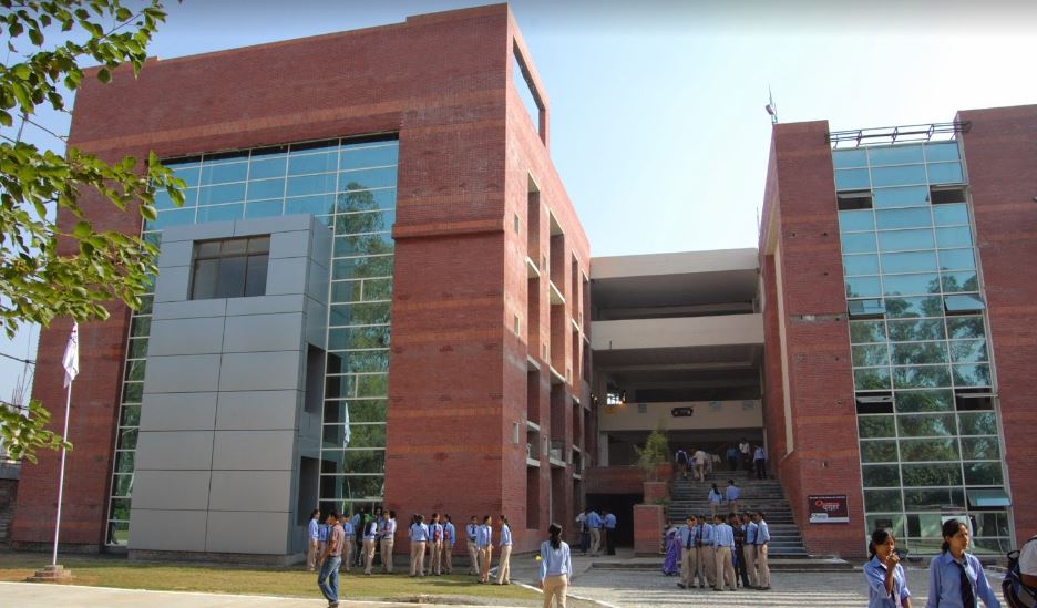 Quantum University Campus View(1)