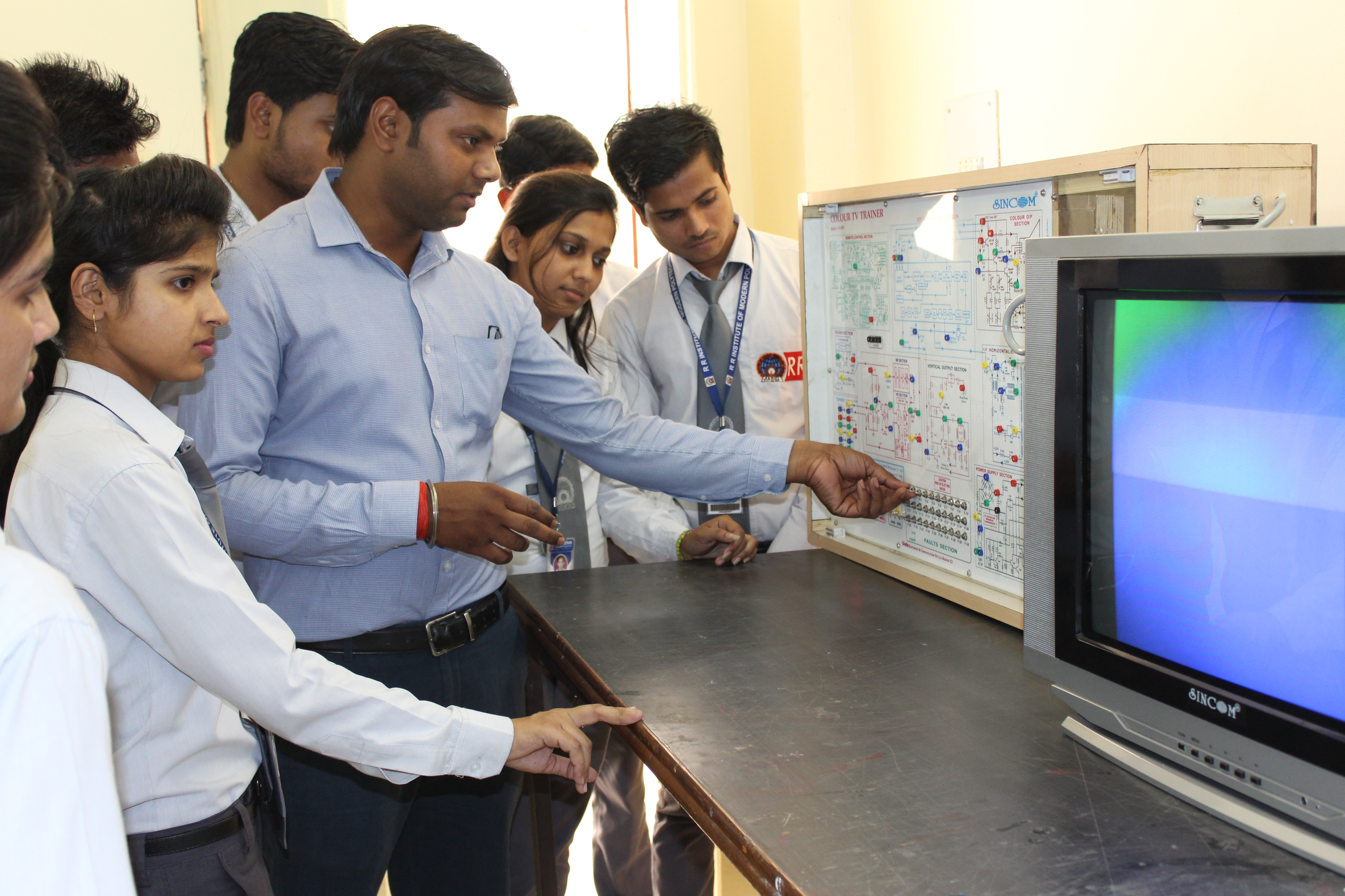 R.R. Group of Institutions Labs(4)