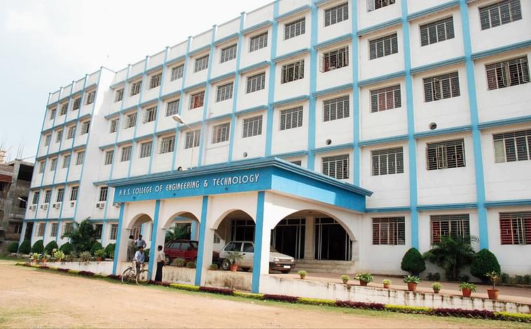 R.V.S College of Engineering and Technology - RVSCET Campus Building(1)