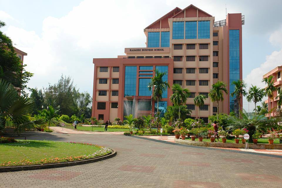 Rajagiri Business School Campus Building(2)