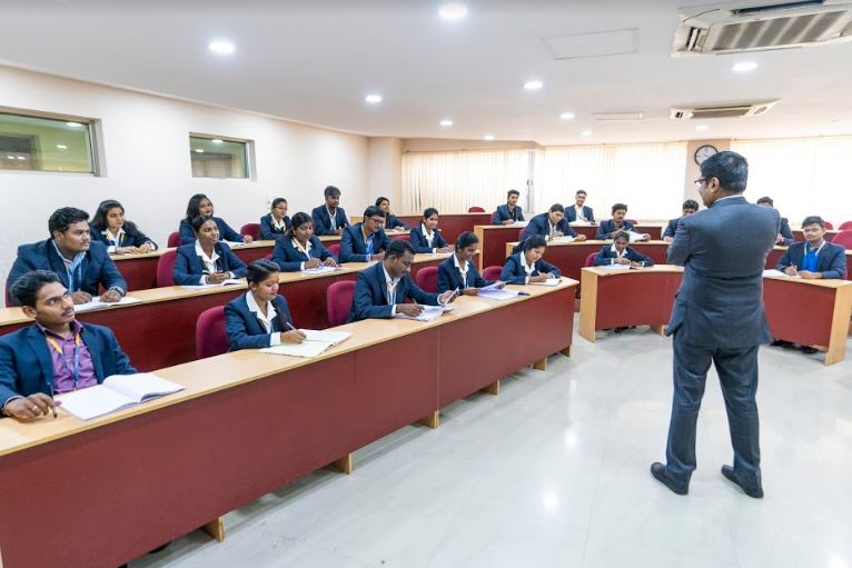 Rajalakshmi School of Business Classroom(2)