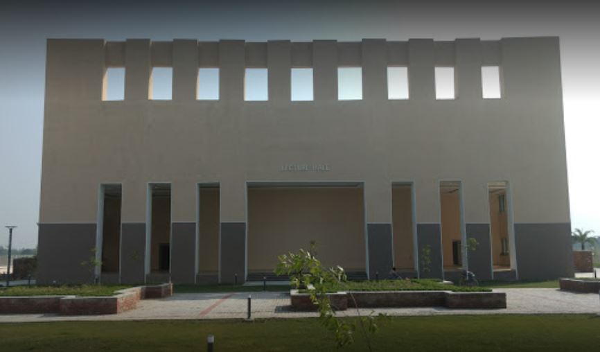 RGPIT Campus Building(1)