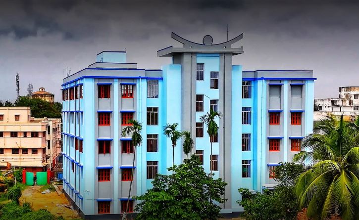 Ramakrishna Mission Vivekananda Centenary College Campus Building(2)