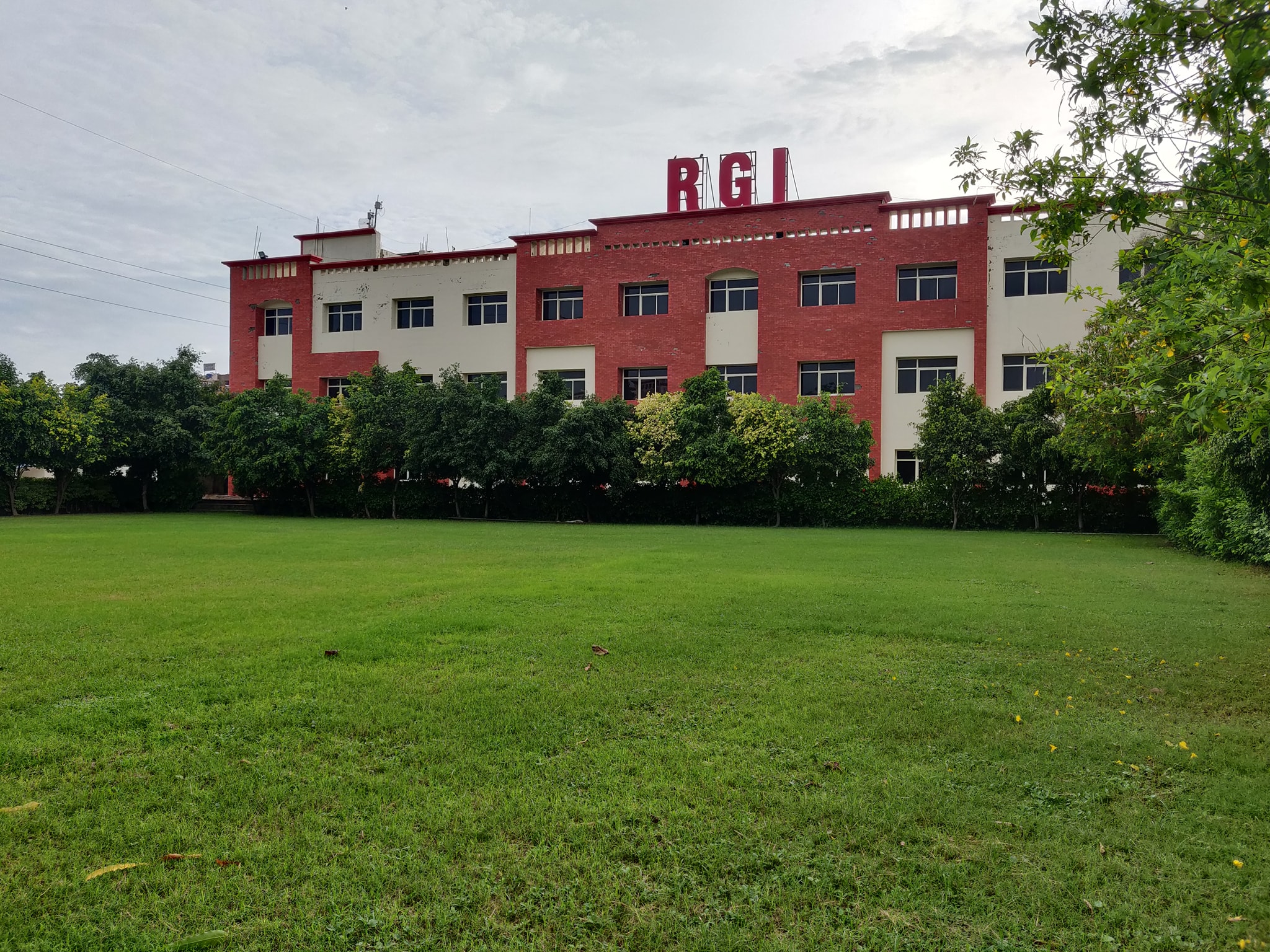 Rameshwaram Institute of Technology and Management Campus Building(4)