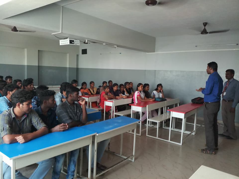 Rathinam College of Arts and Science Classroom(2)