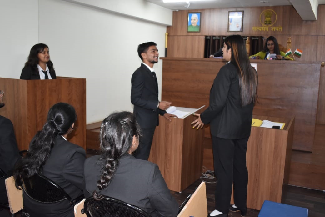 RKDF University, Ranchi Moot Court(1)