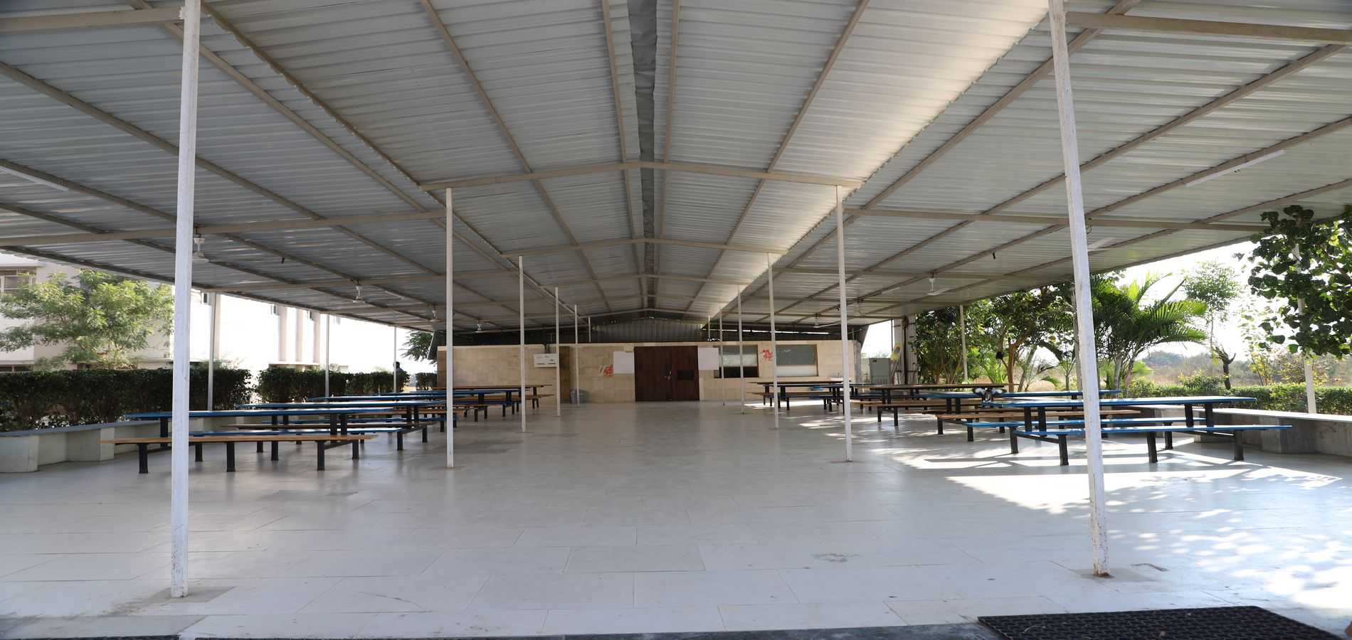 RMS Campus Cafeteria / Mess
