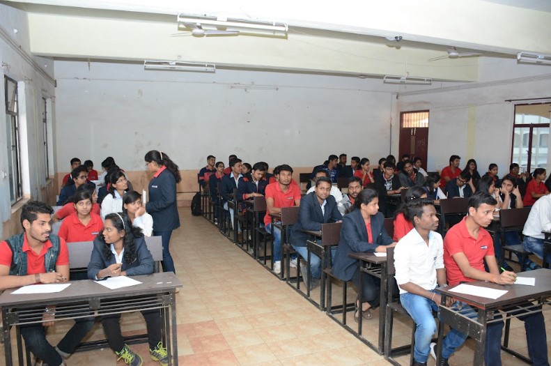 Rungta College of Engineering and Technology Classroom(1)