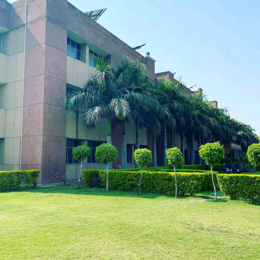 RJIT Campus View(2)