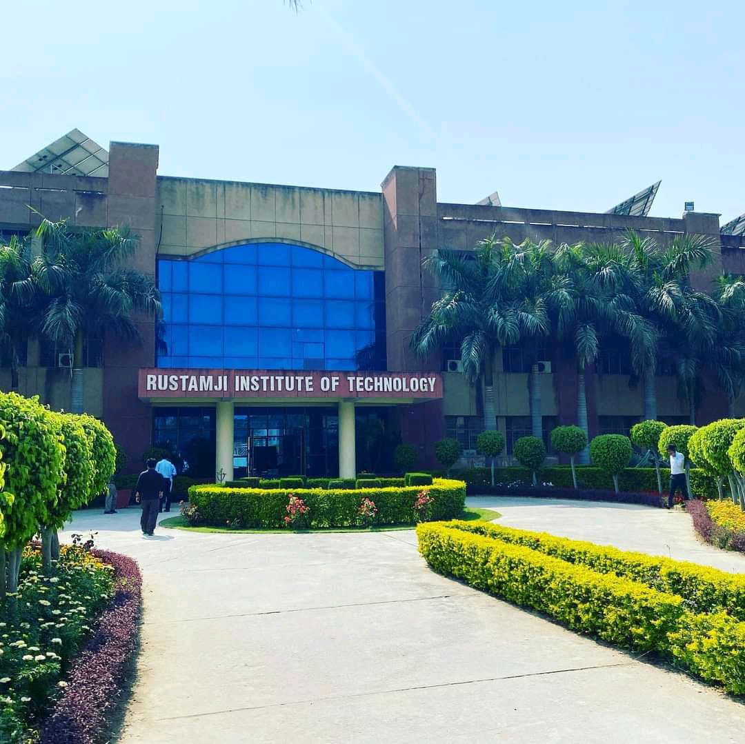 RJIT Main Building(4)