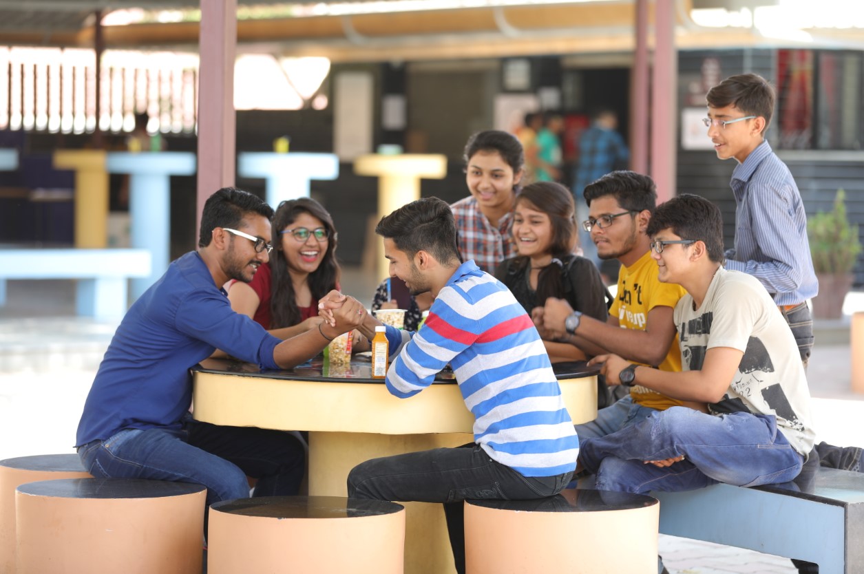 S.P.B. Patel Engineering College (Saffrony), Mehsana Cafeteria / Mess