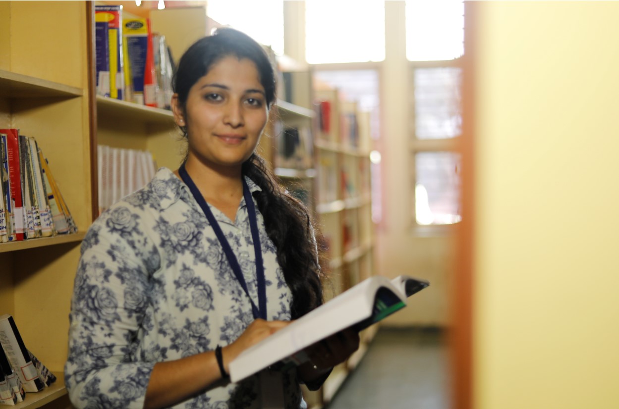 S.P.B. Patel Engineering College (Saffrony), Mehsana Library(2)
