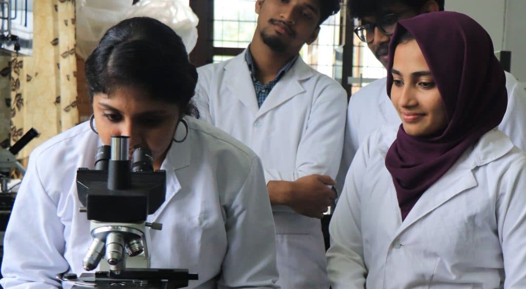 Saintgits College of Engineering, Kottayam Labs