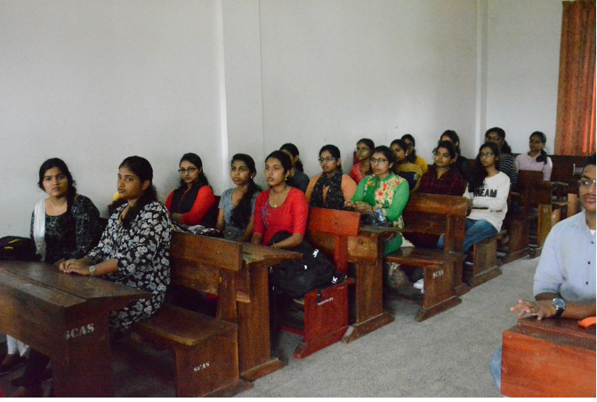 Saintgits College of Engineering, Kottayam Classroom